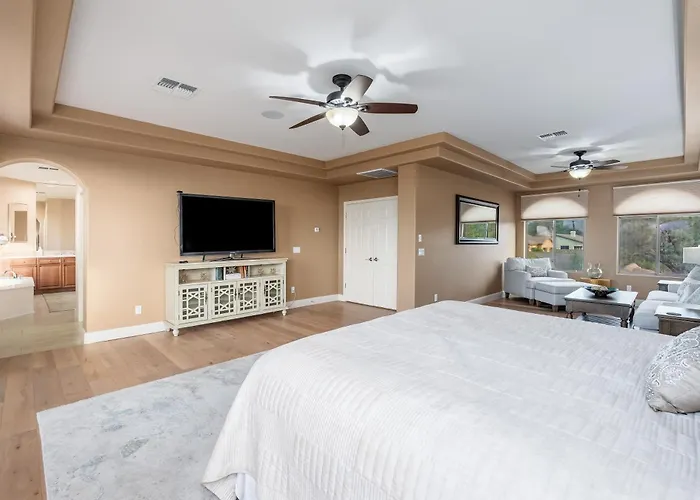 Mountain Viewsgame Roomtheaterpoolspa Holiday home Gold Canyon